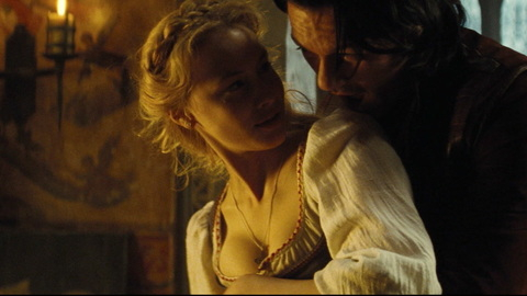 Pic: Sarah Gadon in Dracula Untold