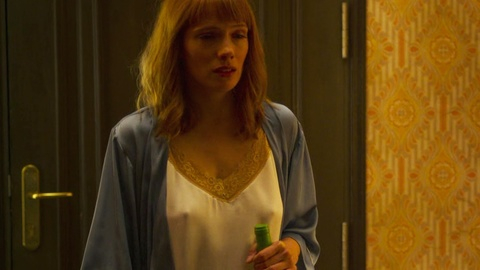 Pic: Diana Gómez in Valeria (2020)