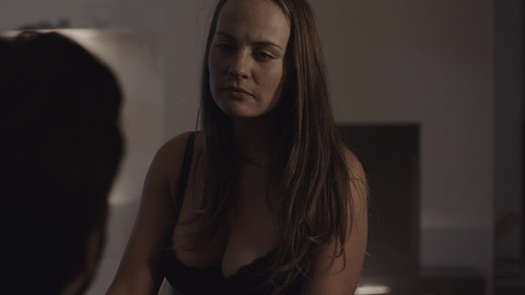 Pic: Netta Laurenne in Bordertown