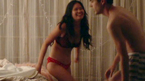 Pic: Grace Song in Straight Up
