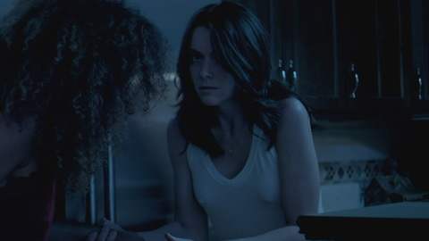 Pic: Ashlynn Yennie in Variant