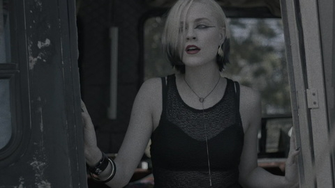 Pic: Evan Rachel Wood in Viena and the Fantomes