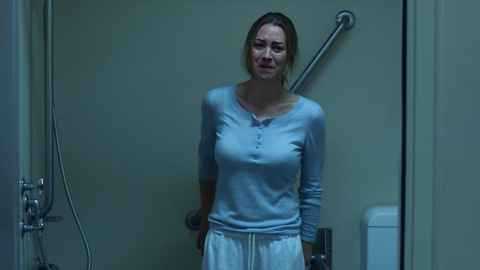 Pic: Yvonne Strahovski in Stateless