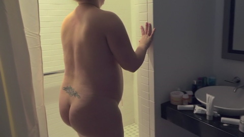 Pic: Amy Schumer in Expecting Amy