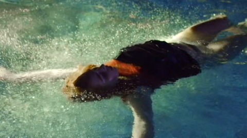 Pic: Maddy McWilliam in Suburban Wildlife (2019)