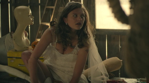 Pic: Lara Peake in Brave New World (2020)