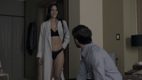 Pic: Esmeralda Pimentel in El Candidato (2020)