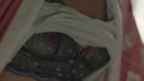 Pic: Laia Costa in Foodie Love