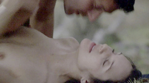 Pic: Aline Küppenheim in Fugitives