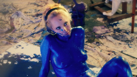 Pic: Juno Temple in Little Birds (2020)