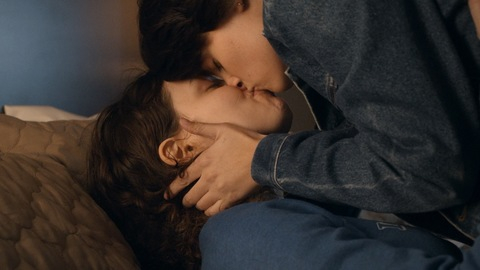 Pic: Chloë Levine in Trinkets