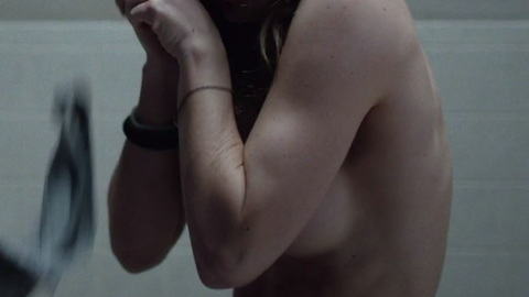 Pic: Kendra Carelli in Room 104