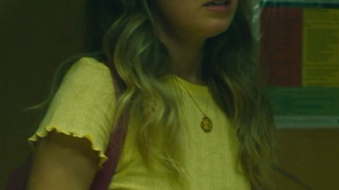 Pic: Haley Lu Richardson in Unpregnant