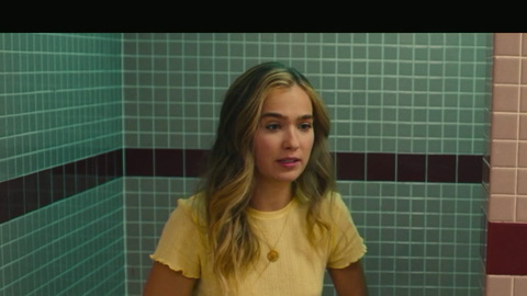 Pic: Haley Lu Richardson in Unpregnant