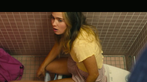 Pic: Haley Lu Richardson in Unpregnant