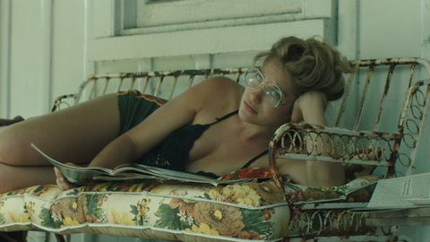 Pic: Lola Kirke in American Woman