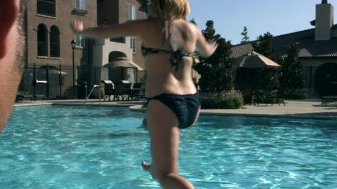 Pic: Emily Dahm in Serena Waits