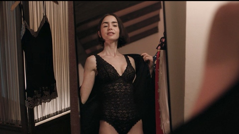 Pic: Lily Collins in Emily in Paris