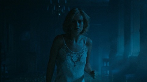 Pic: Lily James in Rebecca (2020)