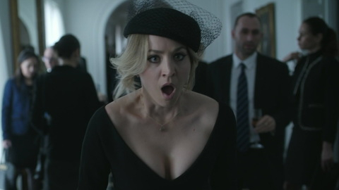 Pic: Kaley Cuoco in The Flight Attendant