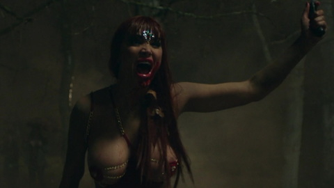 Pic: Daniela Santiago in Veneno