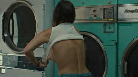 Pic: Bella Thorne in Girl