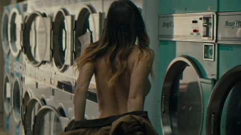 Pic: Bella Thorne in Girl