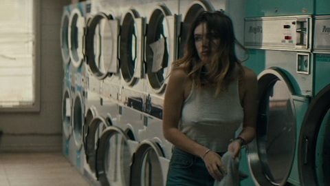 Pic: Bella Thorne in Girl