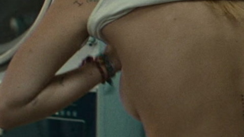 Pic: Bella Thorne in Girl