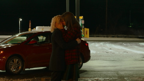 Pic: Kristen Stewart in Happiest Season