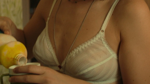 Pic: Violetta Zironi in Rose Island (2020)