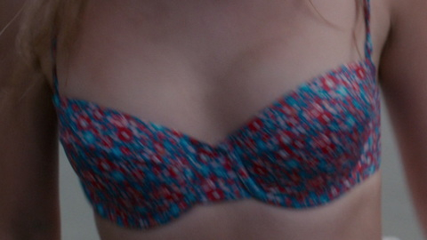 Pic: Mia Healey in The Wilds (2020-2022)