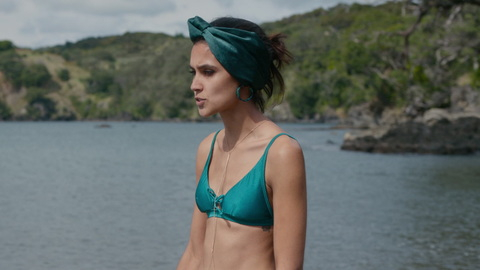 Pic: Sophia Taylor Ali in The Wilds