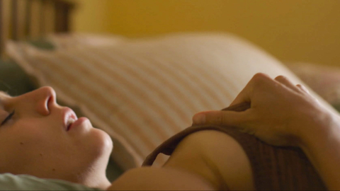 Pic: Nathalie Morris in Bump