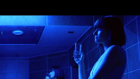 Pic: Lihi Kornowski in Losing Alice