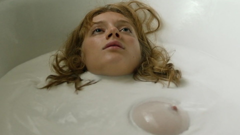 Pic: Nadia Tereszkiewicz in Possessions