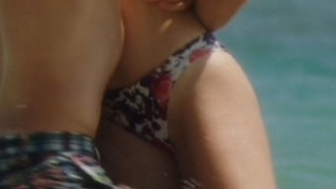 Pic: Tiera Skovbye in 2 Hearts