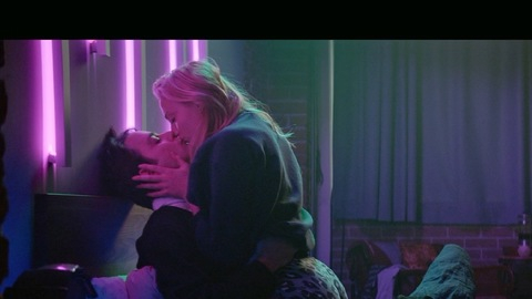 Pic: Sophie Turner in Heavy