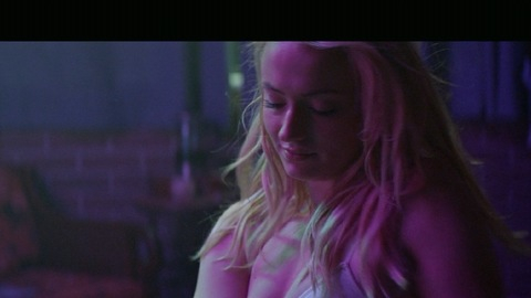 Pic: Sophie Turner in Heavy (2019)