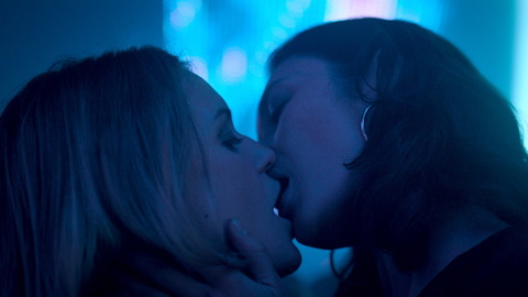 Pic: Olga Kurylenko in Sentinelle