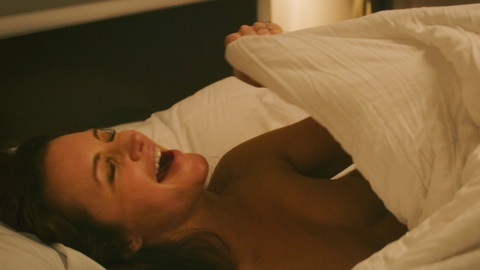 Pic: Kristin Davis in Deadly Illusions