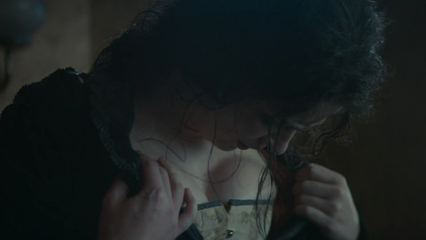 Pic: Eve Hewson in The Luminaries (2020)