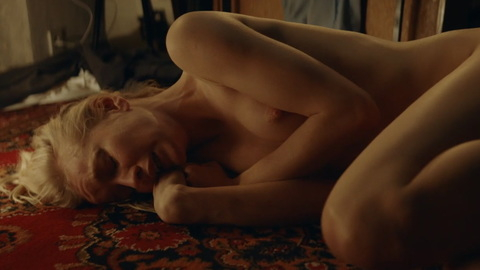 Pic: Elena Tronina in Happy End