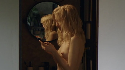 Pic: Elena Tronina in Happy End