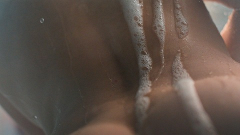 Pic: Aleksandra Skraba in Sexify