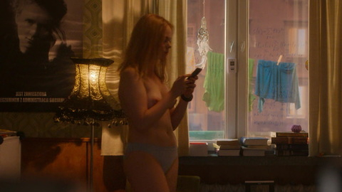 Pic: Aleksandra Skraba in Sexify