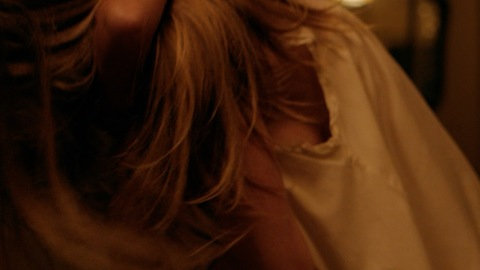 Pic: Amanda Seyfried in Things Heard & Seen