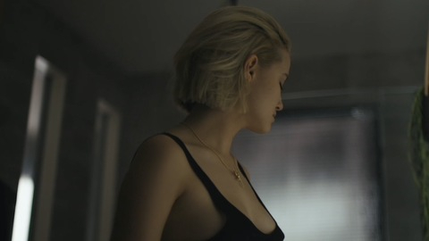 Pic: Julia Goldani Telles in The Girlfriend Experience