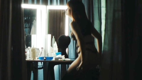 Pic: Julia Goldani Telles in The Girlfriend Experience