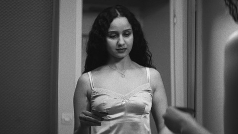 Pic: Oulaya Amamra in The Salt of Tears